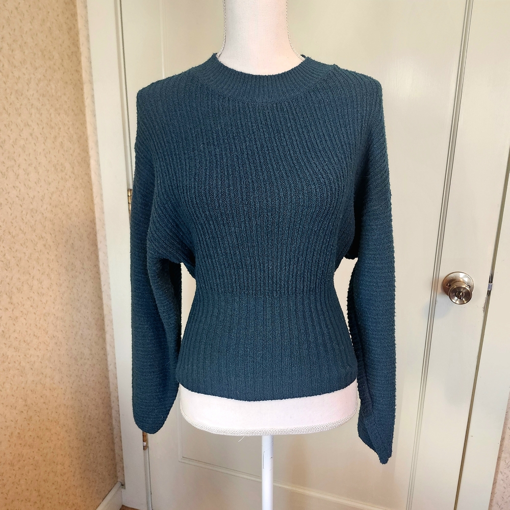 Pink Rose | Turquoise Crew Neck Sweater